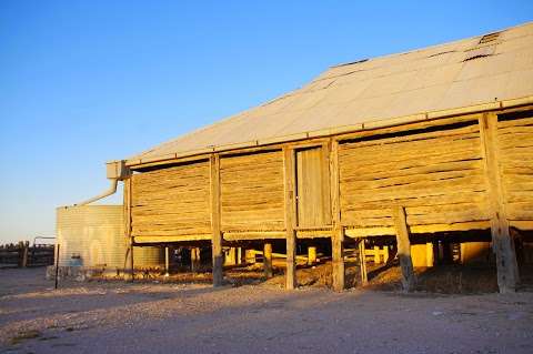 Photo: Mungo Visitors Centre